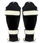 Shinguards Fairtex Competition SP5 with white footrests