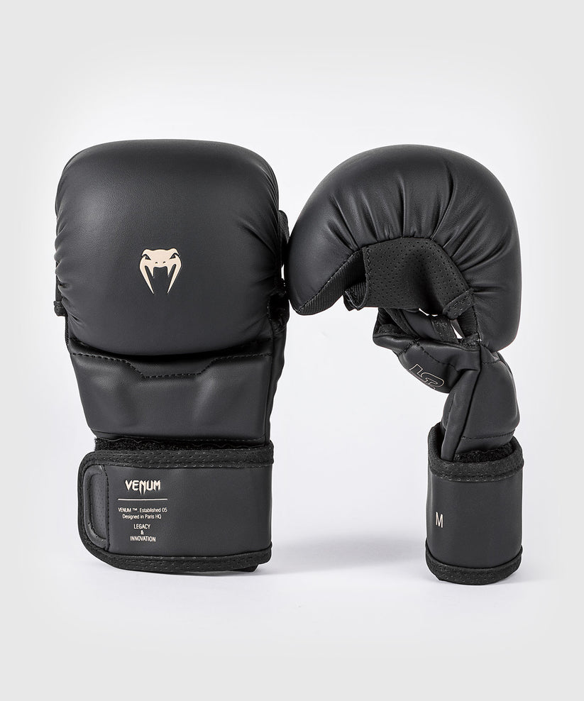 MMA Gloves 7 Oz Venum Impact Evo Sparring – Combat Arena