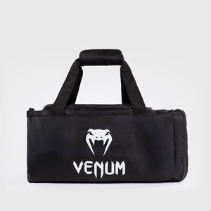 Sports bag Venum Essential 37 Lt Black 