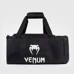 Sports bag Venum Essential 61 Lt Black 