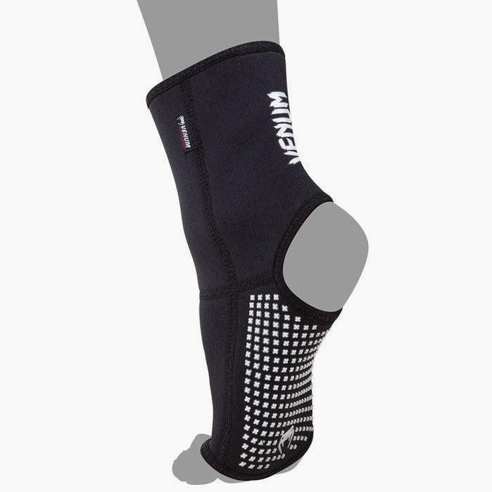 Cavigliere con Grip Venum Kontact Evo