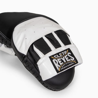 Punch mitts Cleto Reyes Curvy 