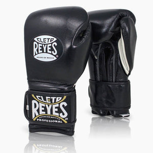 Boxing gloves Cleto Reyes Traditional Training CE4 Red with Laces -   – Combat Arena