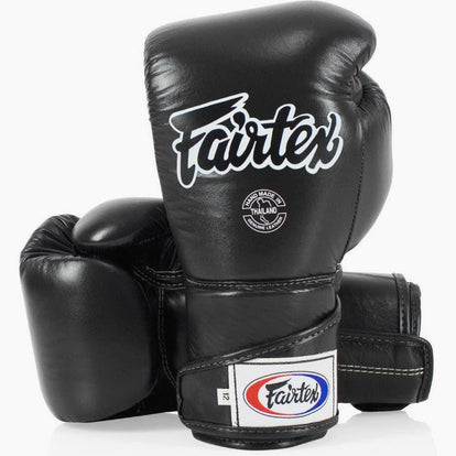 https://www.combatarena.net/cdn/shop/files/Guantoni-Fairtex-Angular-BGV6-Nero.jpg?v=1695042240&width=414