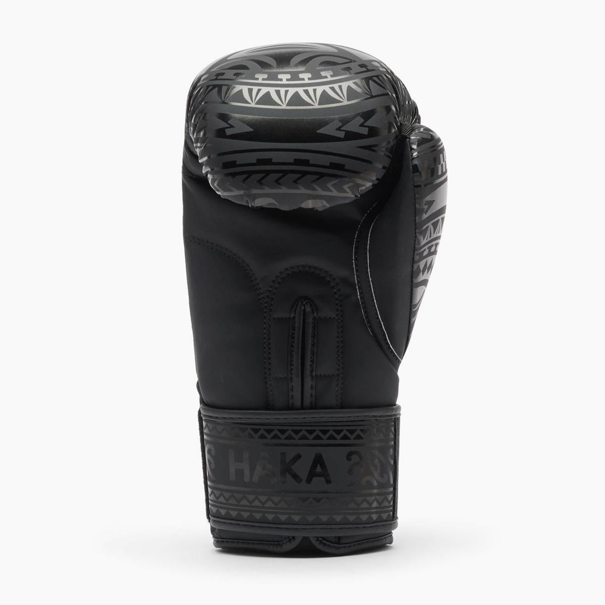 Boxing gloves Leone Haka GN329 Black - Combat Arena