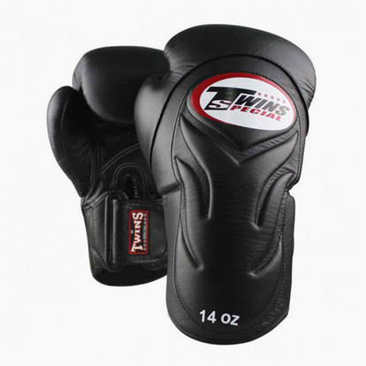 Guantoni-Muay-Thai-Twins-