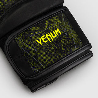 Boxing gloves Venum Impact Amazonia Reborn Black-green-Combat Arena