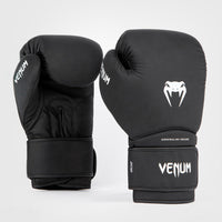 Kids boxing gloves Venum Contender 1.5 Black-Combat Arena