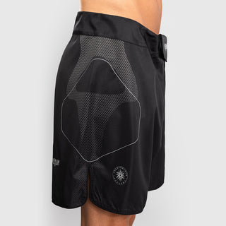 MMA shorts Venum Nexus 