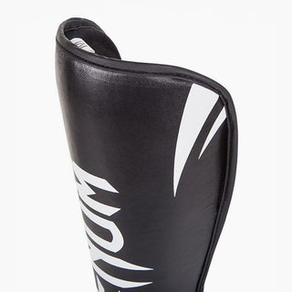 Shinguards Venum Challenger Black White 
