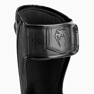 Shinguards Venum Elite EVO 