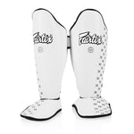 Shinguards Fairtex Competition SP5 with white footrests 