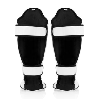Shinguards Fairtex Competition SP5 with white footrests 