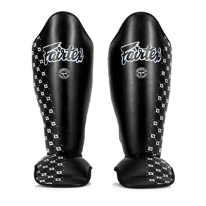 Shinguards Fairtex Competition SP5 with footrests Black 
