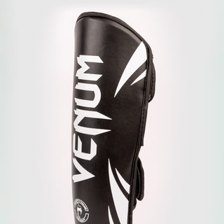 Shinguards child Venum Challenger Black-white 