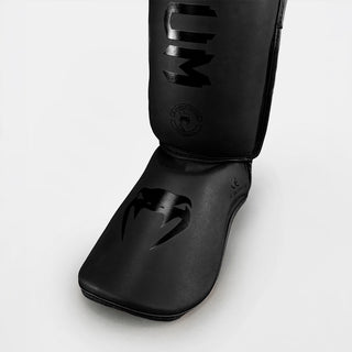 shinguards with Parapiede Venum Challenger Nero Black 