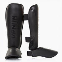 shinguards with Parapiede Venum Challenger Nero Black 