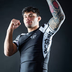 Rashguard Half Sumo Sugoi Ranked White-Combat Arena