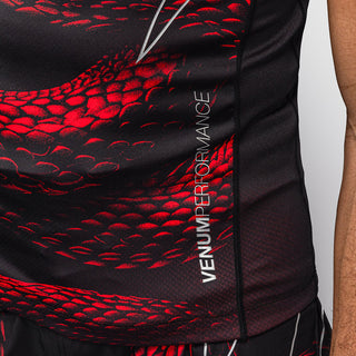 Rashguard Venum Matupa short sleeves Black-red-Combat Arena