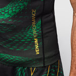 Rashguard Venum Matupa maniche corte Nero-verde-Combat Arena