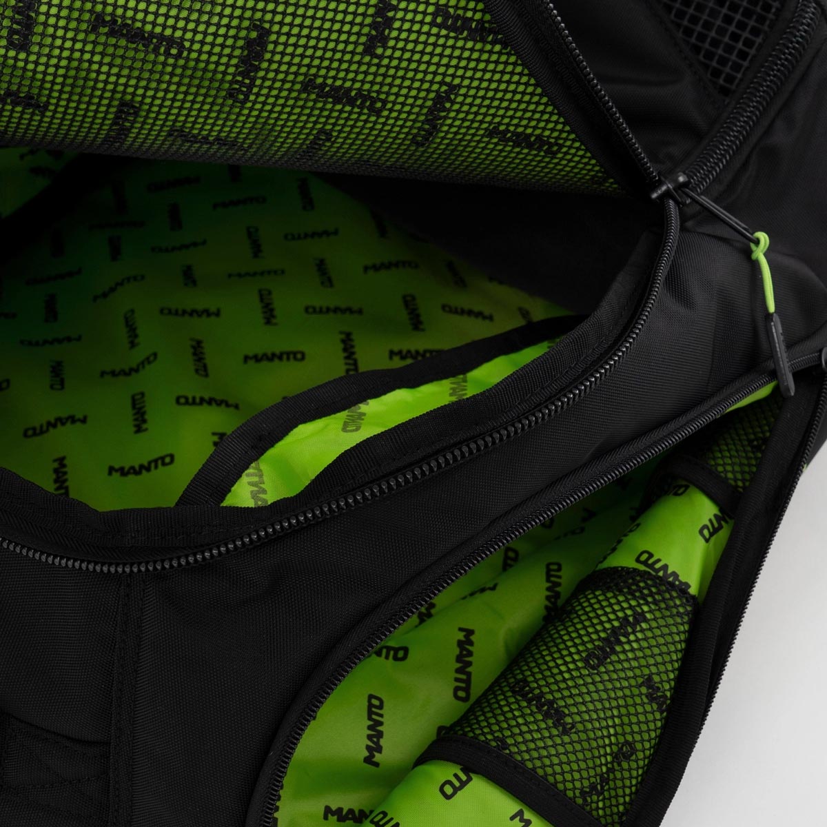 Backpack Manto SOCIETY Convertible XL Black-green – Combat Arena