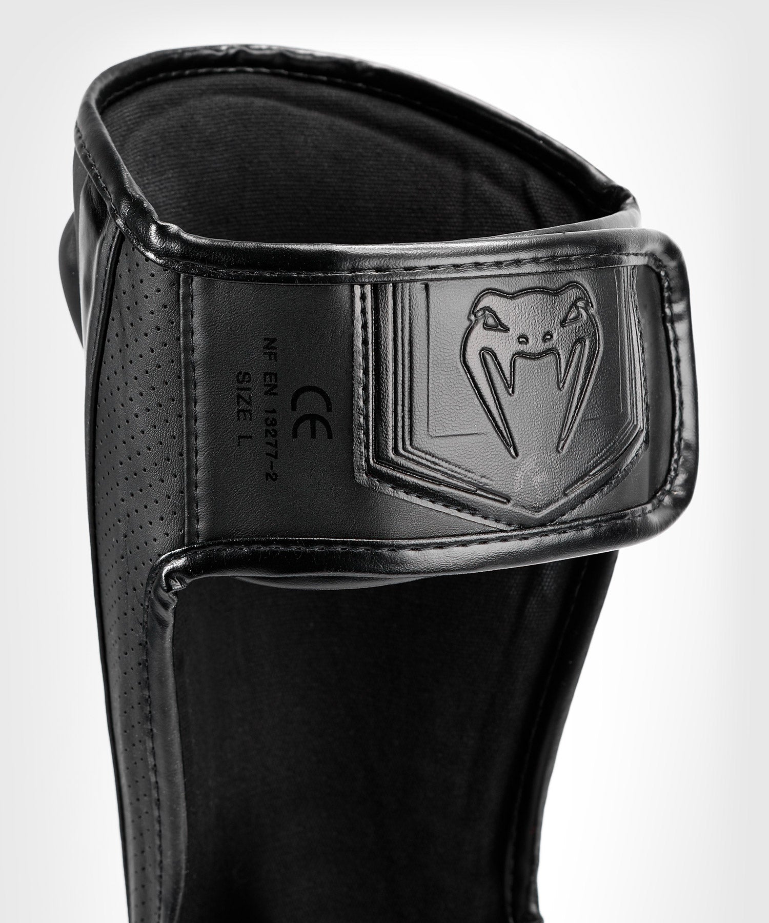 Shinguards Venum Elite EVO